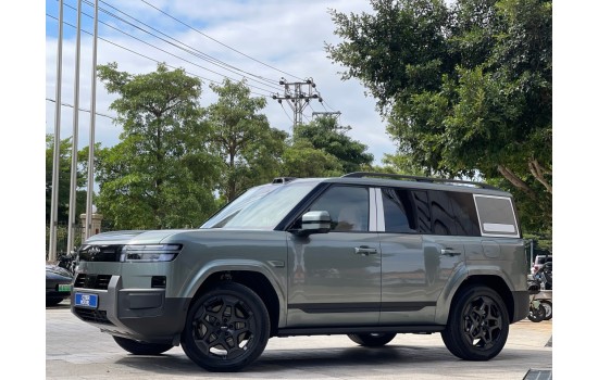 Leopard 7 Ultra 2025